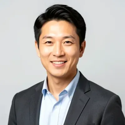 李华